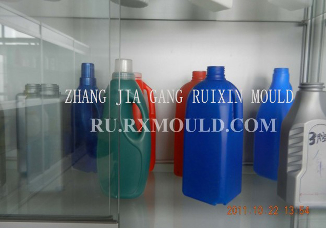 吹塑摸具样品