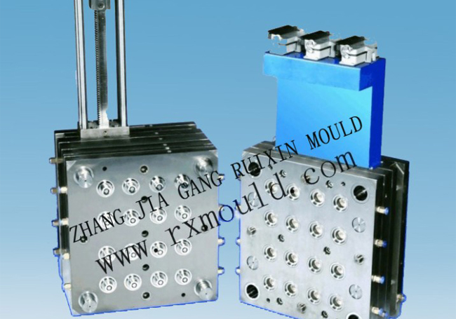 Hot Runner Cap Mould