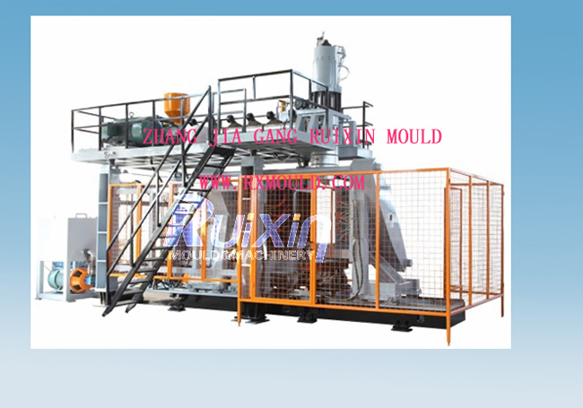 Blow Moulding Machine